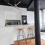Two Adjacent Luxurious 1 Bed Apartments