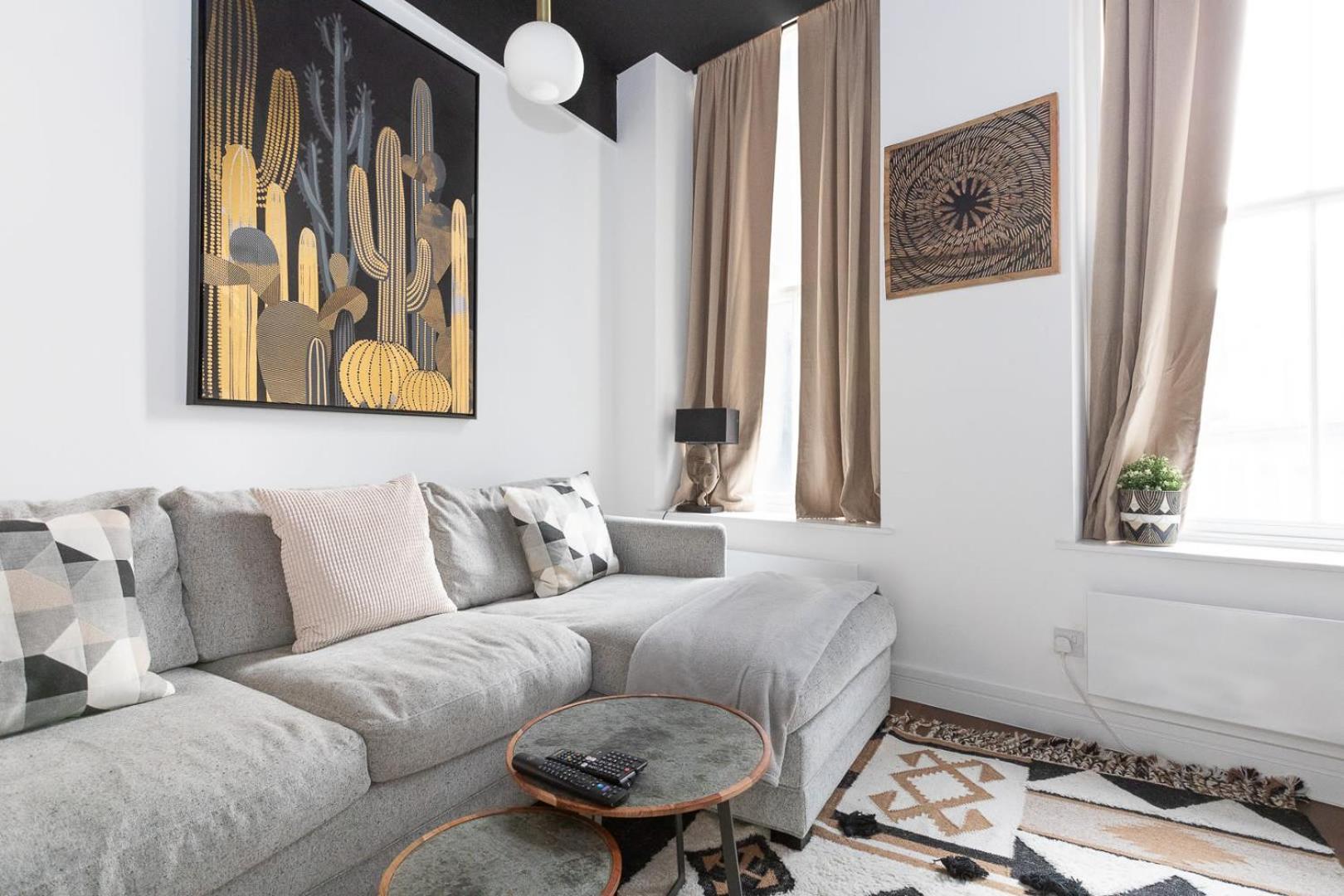 Two Adjacent Luxurious 1 Bed * London